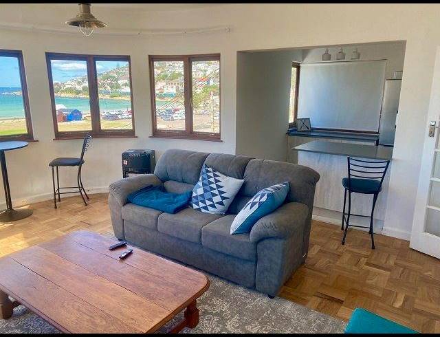 1 BEDROOM APARTMENT FOR SALE IN FISH HOEK